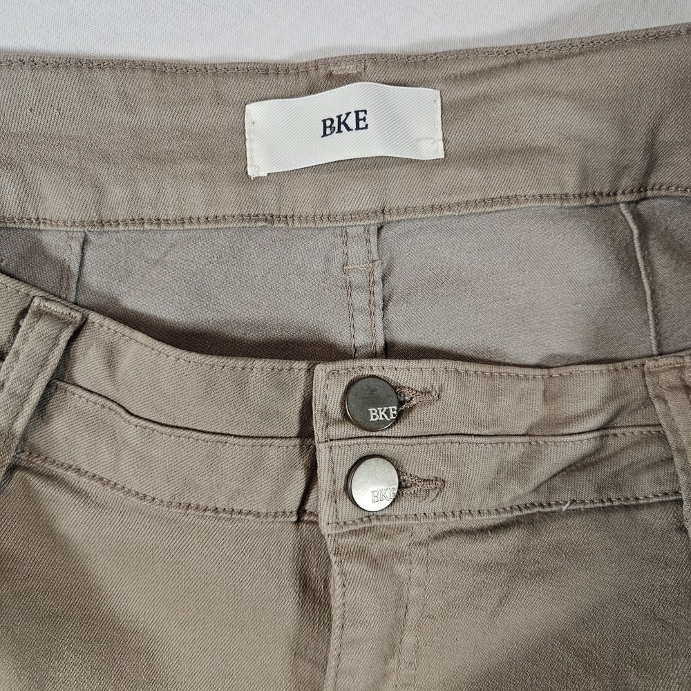 BKE Pants Women's Size 33 Peyton Flare Stretch Khaki - Picture 9 of 9